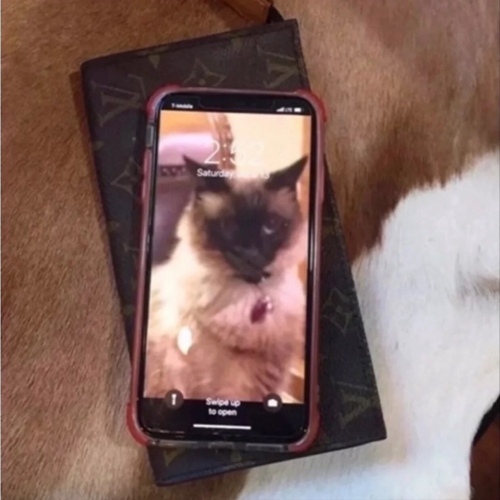 🚫SOLD🚫 LV Pouch Gm💥Sharp Super Attractive Trendy Stylish💥w/accessories7.85” - Picture 9 of 16